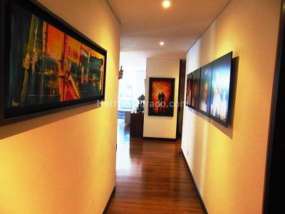 Apartamento en venta en Chico Navarra, Bogotá · foto 2 de 16