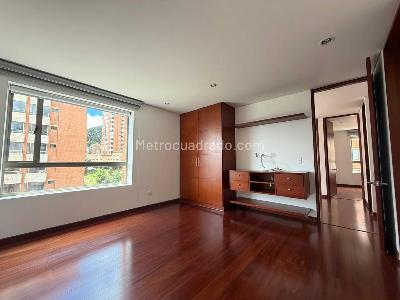 Apartamento en venta en Reserva De La Sierra, Bogotá · foto 8 de 14