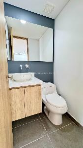Apartamento de 3 alcobas en venta en El Poblado Las Palmas, Medellín, 87 m² · foto 11 de 20