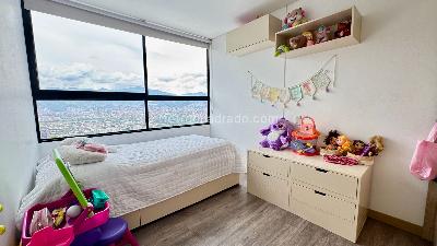 Apartamento de 3 alcobas en venta en El Poblado Las Palmas, Medellín, 87 m² · foto 14 de 20