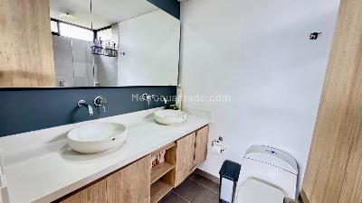 Apartamento de 3 alcobas en venta en El Poblado Las Palmas, Medellín, 87 m² · foto 18 de 20