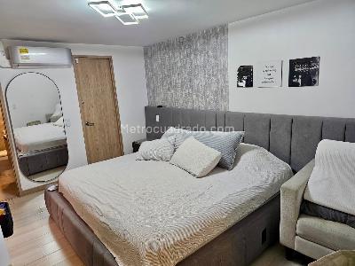 Apartamento de 3 alcobas en venta en Belen Loma De Los Bernal, Medellín, 152 m² · foto 14 de 20