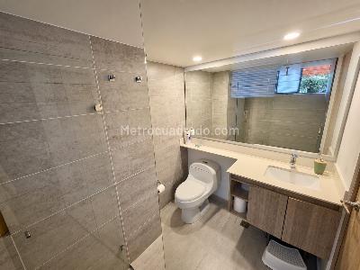 Apartamento de 3 alcobas en venta en Belen Loma De Los Bernal, Medellín, 152 m² · foto 16 de 20