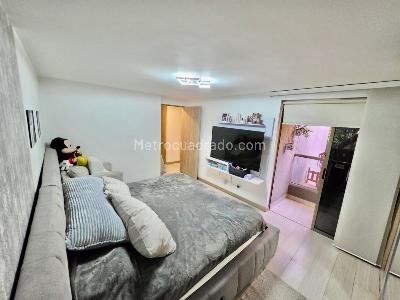 Apartamento de 3 alcobas en venta en Belen Loma De Los Bernal, Medellín, 152 m² · foto 18 de 20