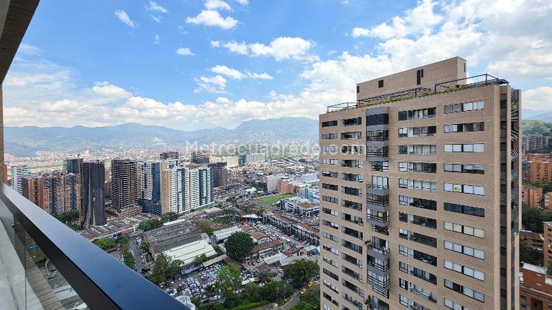 Piso – Medellín - Más