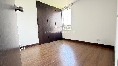Apartamento de 3 alcobas en venta en El Poblado El Tesoro, Medellín, 98 m² · foto 11 de 19