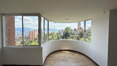 Apartamento de 3 alcobas en venta en El Poblado El Tesoro, Medellín, 98 m² · foto 18 de 19