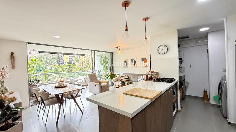 Piso – Envigado, Uribe Angel, Valle de Aburrá - Vista 2