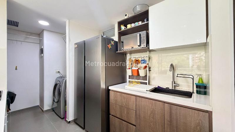 Piso – Envigado, Uribe Angel, Valle de Aburrá - Más