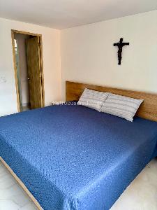 Apartamento en venta en Loma De Los Bernal, Medellín · foto 10 de 17
