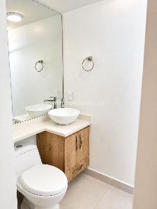 Apartamento en venta en Loma De Los Bernal, Medellín · foto 13 de 17