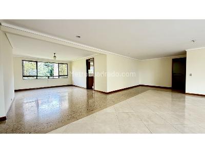 Apartamento de 4 alcobas en venta en El Poblado Castropol, Medellín, 229 m² · foto 5 de 20