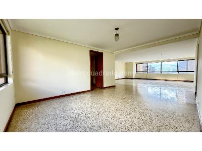 Apartamento de 4 alcobas en venta en El Poblado Castropol, Medellín, 229 m² · foto 6 de 20