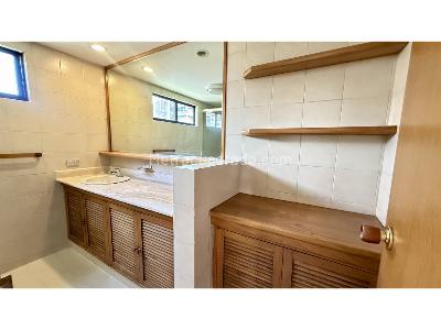Apartamento de 4 alcobas en venta en El Poblado Castropol, Medellín, 229 m² · foto 17 de 20