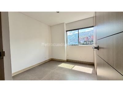 Apartamento de 2 alcobas en venta en Poblado Transversal Inferior El Castillo, Medellín, 90 m² · foto 10 de 20