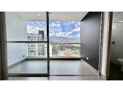 Apartamento de 2 alcobas en venta en Poblado Transversal Inferior El Castillo, Medellín, 90 m² · foto 16 de 20