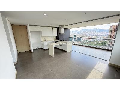 Apartamento de 2 alcobas en venta en Poblado Transversal Inferior El Castillo, Medellín, 90 m² · foto 20 de 20