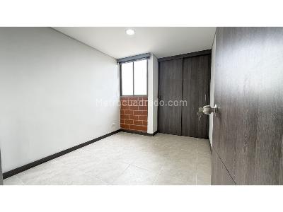 Apartamento de 3 alcobas en venta en Belen Rodeo Alto, Medellín, 67 m² · foto 12 de 18
