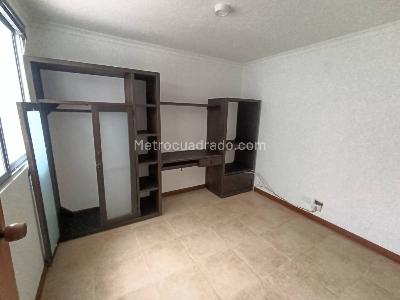 Casa de 4 alcobas en venta en San Marcel, Manizales, 65 m² · foto 5 de 14