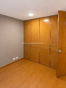 Apartaestudio en venta en Cedritos, Bogotá, 38 m² · foto 4 de 8
