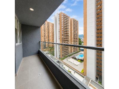 Apartaestudio en venta en Ciudad Del Rio, Medellín, 56 m² · foto 5 de 17