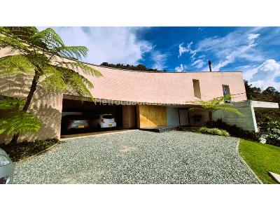 Casa de 4 alcobas en venta en Las Palmas, Medellín, 627 m² · foto 4 de 20