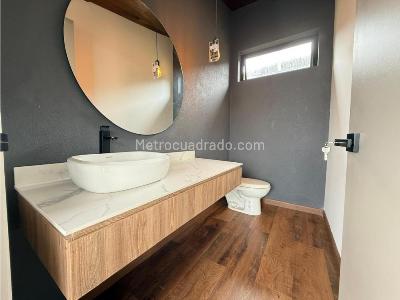 Casa de 3 alcobas en venta en Alto De Palmas, Medellín, 331 m² · foto 7 de 20