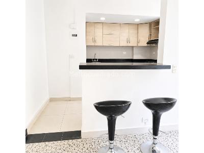 Apartamento de 3 alcobas en venta en Calasanz, Medellín, 97 m² · foto 5 de 16