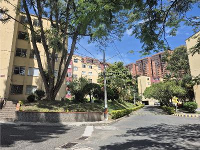 Apartamento de 3 alcobas en venta en Calasanz, Medellín, 97 m² · foto 14 de 16