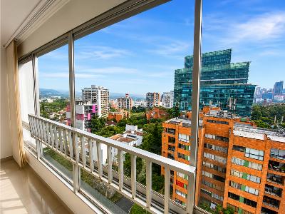 Apartamento de 3 alcobas en venta en Patio Bonito, Medellín, 178 m² · foto 2 de 17