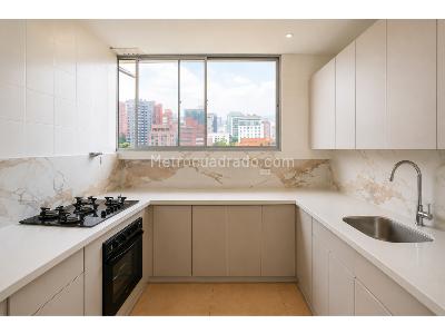 Apartamento de 3 alcobas en venta en Patio Bonito, Medellín, 178 m² · foto 5 de 17