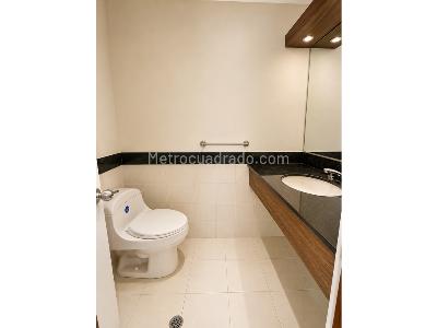 Apartamento de 3 alcobas en venta en Patio Bonito, Medellín, 178 m² · foto 12 de 17