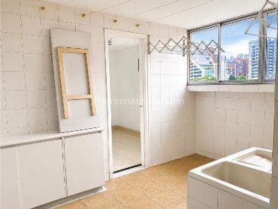 Apartamento de 3 alcobas en venta en Patio Bonito, Medellín, 178 m² · foto 14 de 17