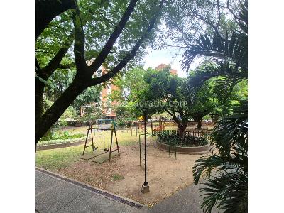 Apartamento de 3 alcobas en venta en Conquistadores, Medellín, 119 m² · foto 11 de 13