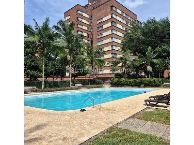 Apartamento de 3 alcobas en venta en Conquistadores, Medellín, 119 m² · foto 12 de 13