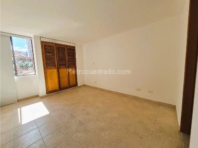 Apartamento de 3 alcobas en venta en Laureles, Medellín, 90 m² · foto 7 de 11