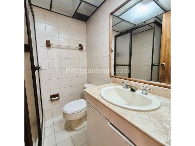 Apartamento de 3 alcobas en venta en Laureles, Medellín, 90 m² · foto 11 de 11