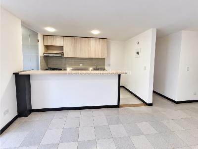 Apartamento de 3 alcobas en venta en Castropol, Medellín, 90 m² · foto 2 de 12