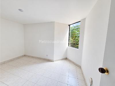 Apartamento de 3 alcobas en venta en Castropol, Medellín, 90 m² · foto 8 de 12