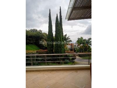 Casa de 5 alcobas en venta en Escobero, Envigado, 656 m² · foto 6 de 20