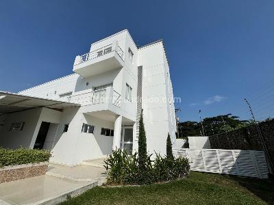Casa de 4 alcobas en venta en Pance, Cali, 587 m² · foto 2 de 18