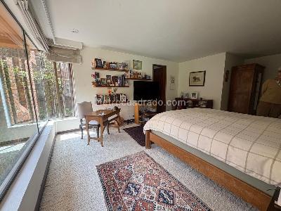 Apartamento de 3 alcobas en venta en Rosales Bellavista, Bogotá, 356 m² · foto 13 de 16