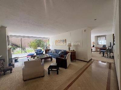 Apartamento de 3 alcobas en venta en Rosales Bellavista, Bogotá, 356 m² · foto 2 de 16