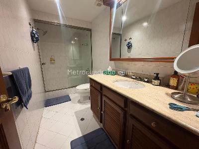 Apartamento de 3 alcobas en venta en Rosales Bellavista, Bogotá, 356 m² · foto 9 de 16