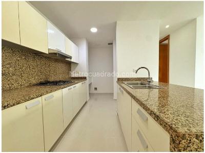 Apartamento de 2 alcobas en venta en Zona Norte Via Anillo Vial (Cartagena Barranquilla), Cartagena, 83 m² · foto 2 de 12