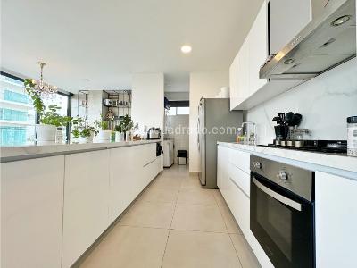Apartamento de 3 alcobas en venta en Zona Residencial Castillogrande, Cartagena, 128 m² · foto 7 de 20