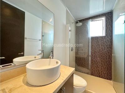 Apartamento de 2 alcobas en venta en Zona Residencial Cabrero, Cartagena, 97 m² · foto 9 de 20