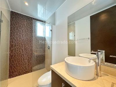 Apartamento de 2 alcobas en venta en Zona Residencial Cabrero, Cartagena, 97 m² · foto 12 de 20