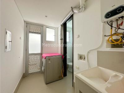 Apartamento de 2 alcobas en venta en Zona Residencial Cabrero, Cartagena, 97 m² · foto 15 de 20