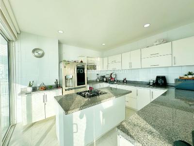Apartamento de 3 alcobas en venta en Zona Residencial Manga, Cartagena, 228 m² · foto 7 de 20